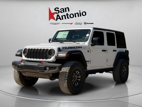 Used 2024 Jeep Wrangler Unlimited Rubicon w/ XTREMEE 35" Tire Package AWD/4WD image 6