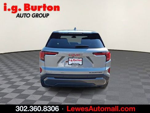 Used 2026 GMC Terrain Elevation image 5