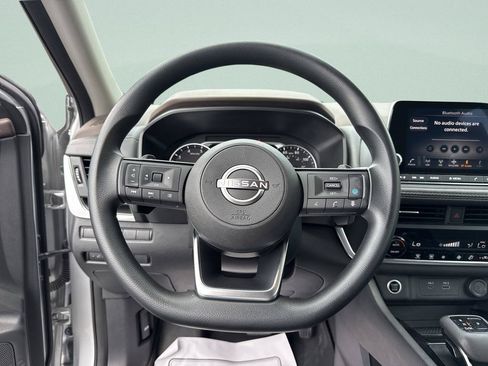 Certified 2023 Nissan Rogue SV AWD/4WD image 39
