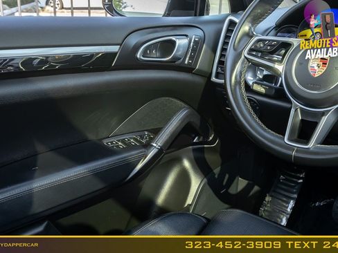 Used 2018 Porsche Cayenne AWD/4WD image 20