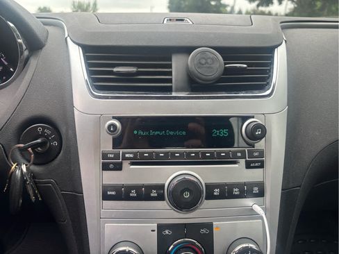 Used 2011 Chevrolet Malibu LT FWD image 7