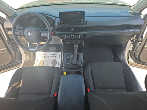 Certified 2025 Honda CR-V EX image 9