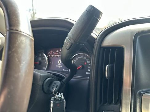 Used 2015 GMC Sierra 1500 Denali w/ Driver Alert Package image 24