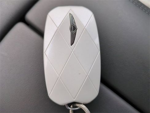 Certified 2025 Genesis G80 2.5T image 27