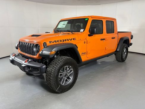 New 2026 Jeep Gladiator Mojave AWD/4WD image 4