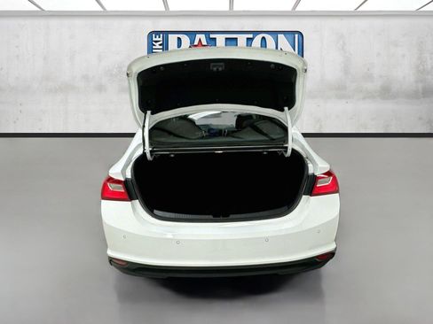 Used 2024 Chevrolet Malibu LT FWD image 25