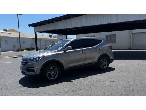 Used 2017 Hyundai Santa Fe Sport FWD image 7