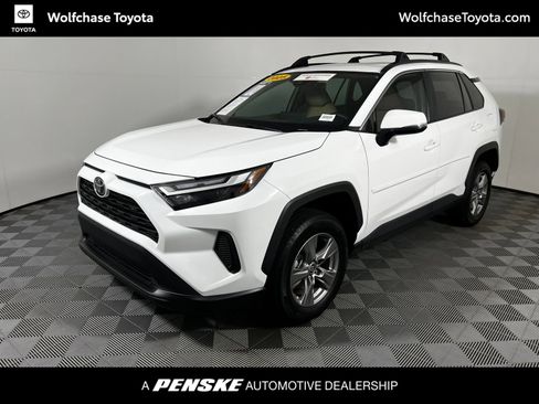 Certified 2025 Toyota RAV4 XLE w/ Convenience Package AWD/4WD image 1