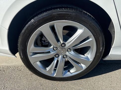 Used 2022 Acura TLX w/ Technology Package image 10