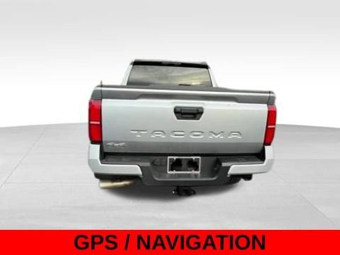 Used 2025 Toyota Tacoma SR5 AWD/4WD image 6