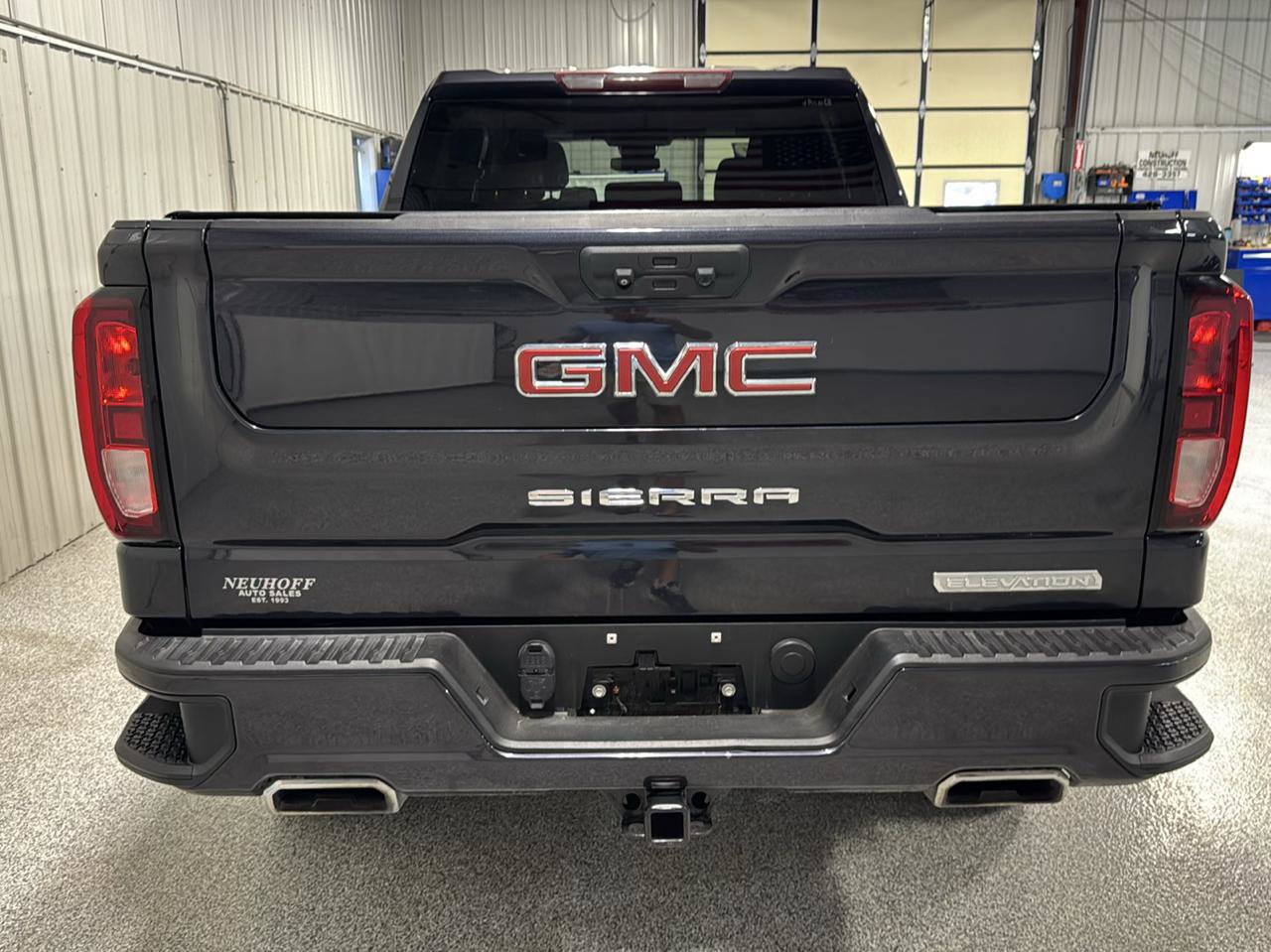 Used 2022 GMC Sierra 1500 Elevation AWD/4WD image 6
