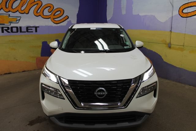 Used 2022 Nissan Rogue SV AWD/4WD image 3