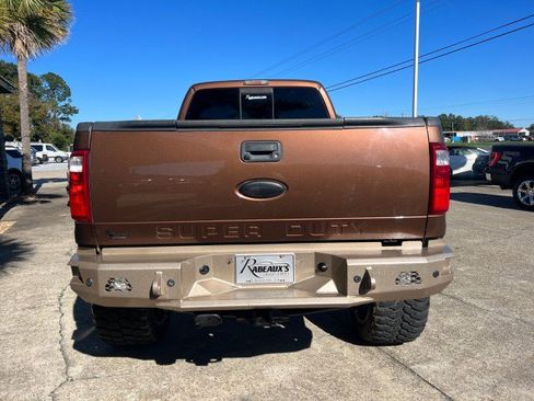 Used 2011 Ford F350 Lariat w/ Lariat Interior Pkg image 8