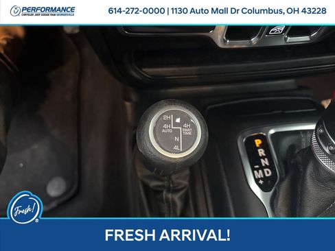 Used 2025 Jeep Wrangler Unlimited Sahara image 26