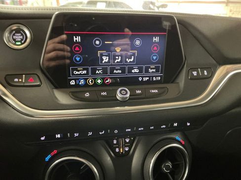 Certified 2021 Chevrolet Blazer LT image 19