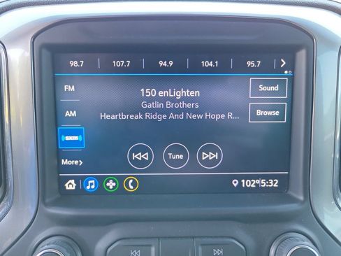 Used 2021 Chevrolet Silverado 1500 LT AWD/4WD image 15