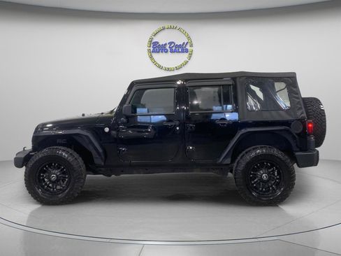 Used 2013 Jeep Wrangler Unlimited Sport AWD/4WD image 2