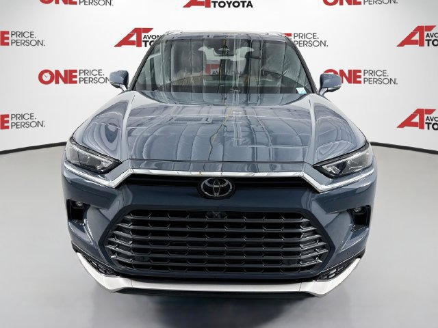 Certified 2025 Toyota Grand Highlander AWD Hybrid image 3