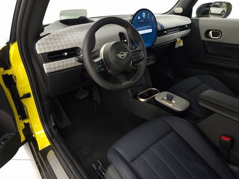 New 2025 MINI Cooper S image 11