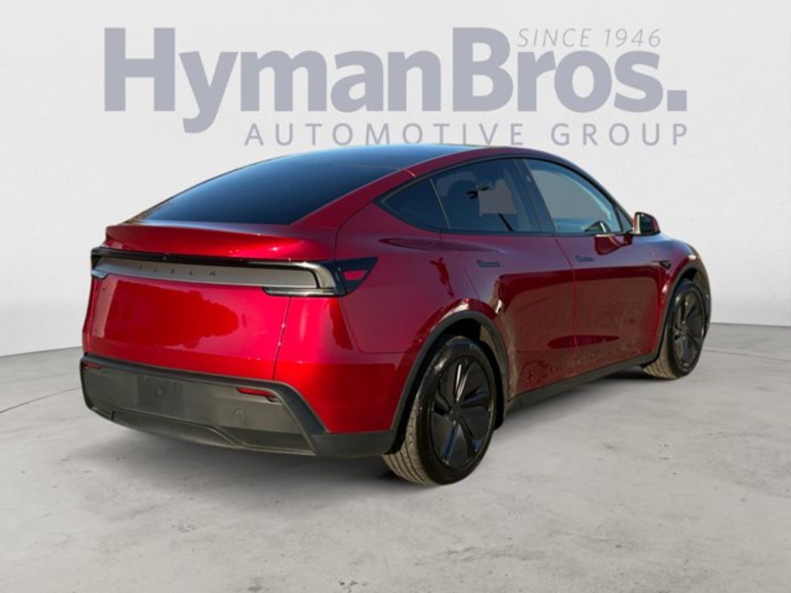 Used 2026 Tesla Model Y 2WD image 3
