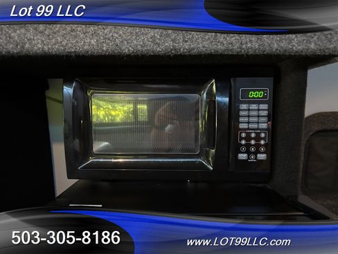 Used 2019 Mercedes-Benz Sprinter 170 image 21