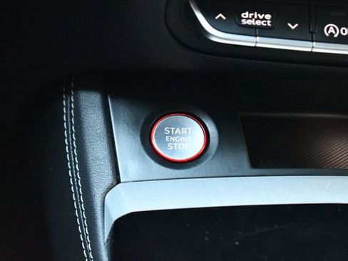 Used 2021 Audi SQ5 Premium Plus w/ Premium Plus Package image 32