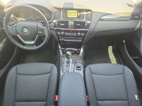 Used 2017 BMW X3 sDrive28i RWD image 9