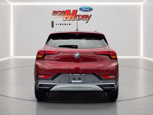 Used 2022 Buick Encore GX Essence w/ Advanced Technology Package image 6