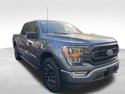 Used 2022 Ford F150 XLT w/ Equipment Group 302A High AWD/4WD image 8