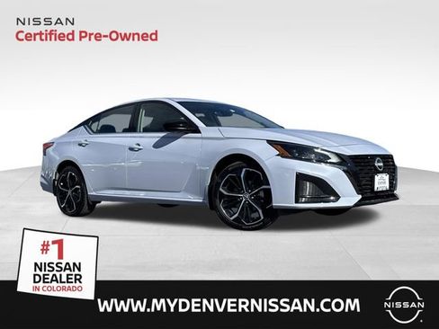 Certified 2025 Nissan Altima 2.5 SR image 1