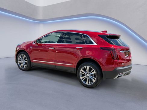 Used 2026 Cadillac XT5 Premium Luxury w/ Driver Assist Package AWD/4WD image 5