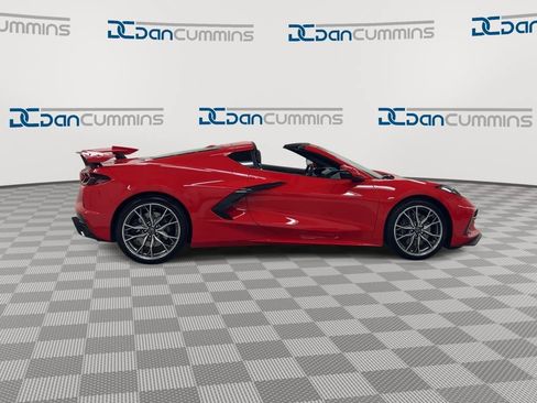 New 2027 Chevrolet Corvette Stingray Coupe w/ Z51 Performance Package RWD image 9