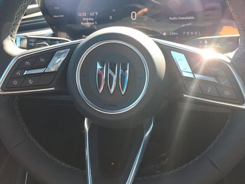 New 2026 Buick Enclave Avenir w/ Super Cruise Package FWD image 18