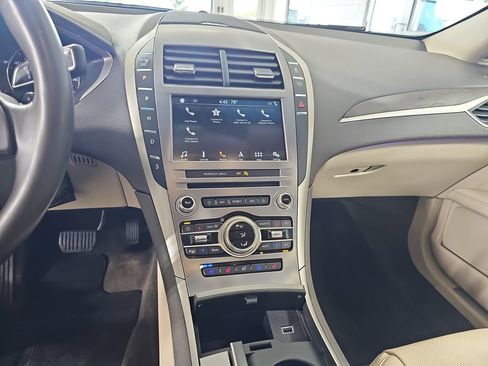 Used 2018 Lincoln MKZ Reserve w/ Climate Package AWD/4WD image 26