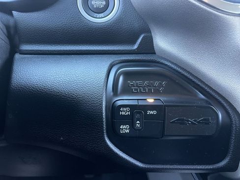 Used 2024 RAM 3500 Laramie w/ Towing Technology Group image 18