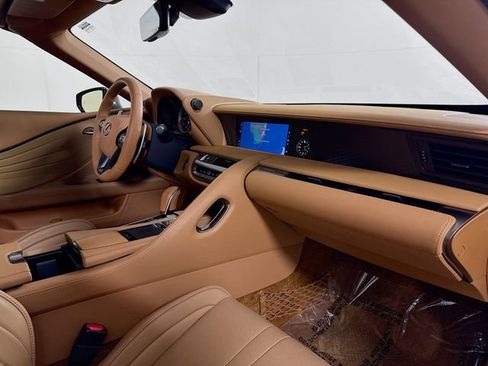 Used 2021 Lexus LC 500 Convertible w/ Touring Package RWD image 29