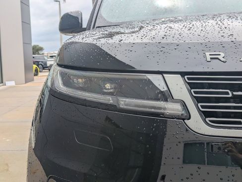 Certified 2025 Land Rover Range Rover Sport AWD/4WD image 11