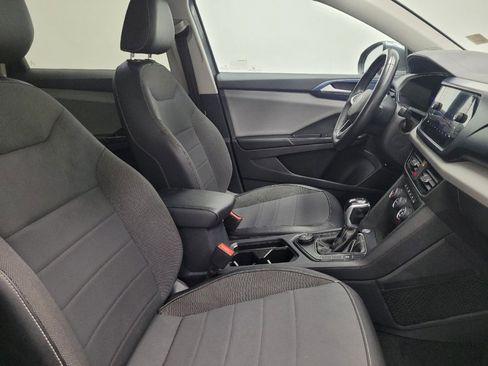 Used 2022 Volkswagen Taos SE image 21