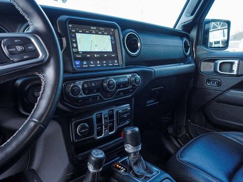 Used 2023 Jeep Wrangler Unlimited Sahara w/ Cold Weather Group image 31