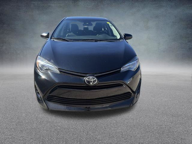 Used 2018 Toyota Corolla LE FWD image 3