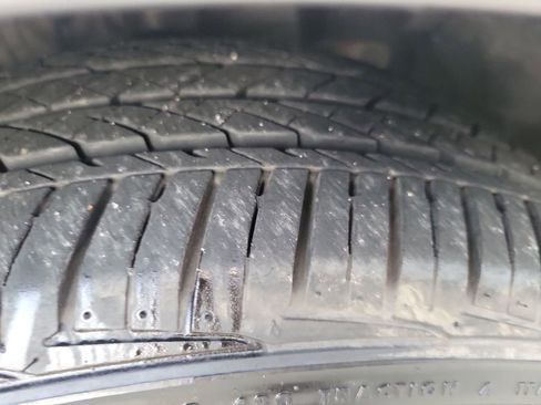 Used 2025 Toyota Camry SE image 34