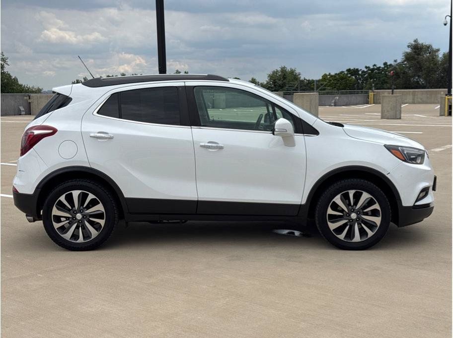 Used 2019 Buick Encore Essence AWD/4WD image 8