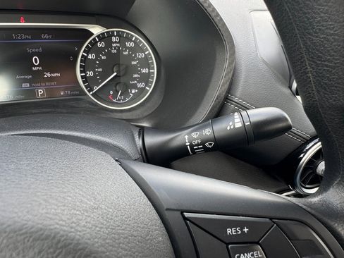 Used 2023 Nissan Sentra SV image 17