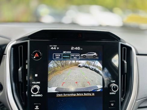 Used 2025 Subaru Crosstrek 2.0i Premium image 12
