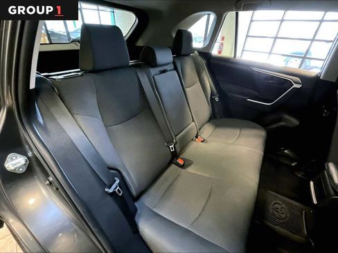 Certified 2021 Toyota RAV4 LE image 19