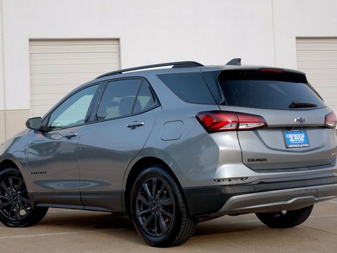 Used 2024 Chevrolet Equinox RS FWD image 4