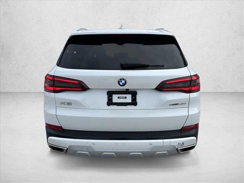 Used 2023 BMW X5 xDrive40i image 6
