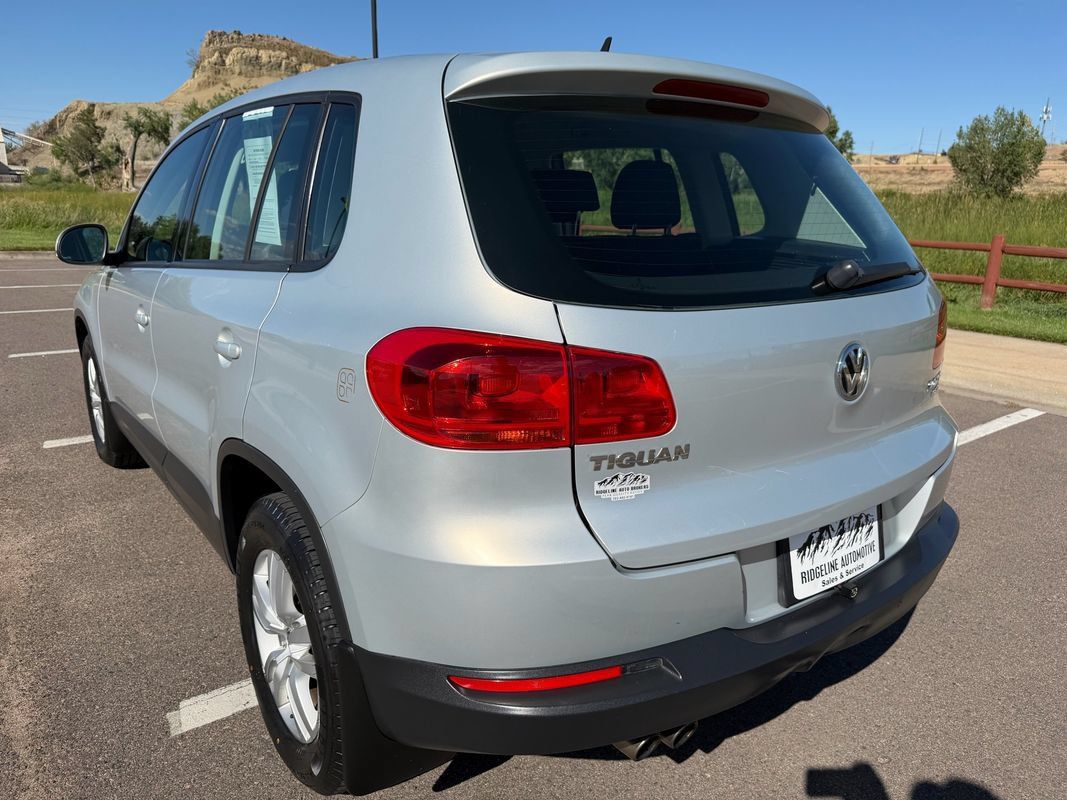 Used 2014 Volkswagen Tiguan S AWD/4WD image 7