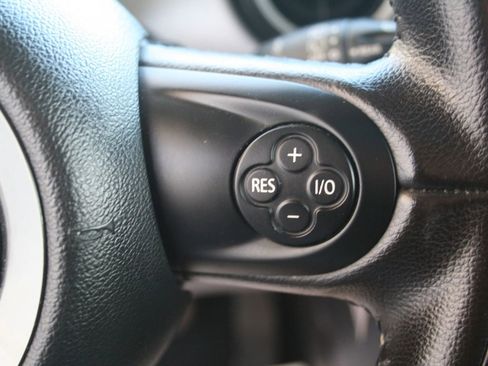 Used 2011 MINI Cooper Hardtop image 18