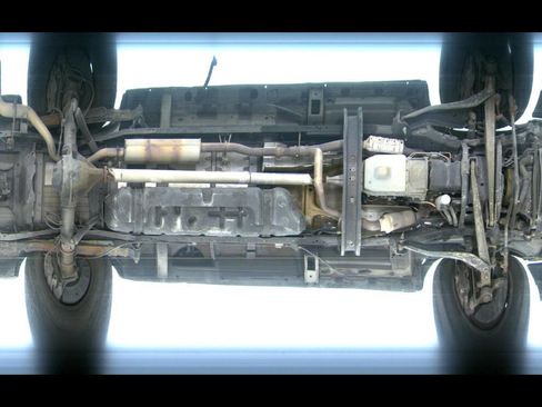 Used 2011 Ford E-150 and Econoline 150 image 3